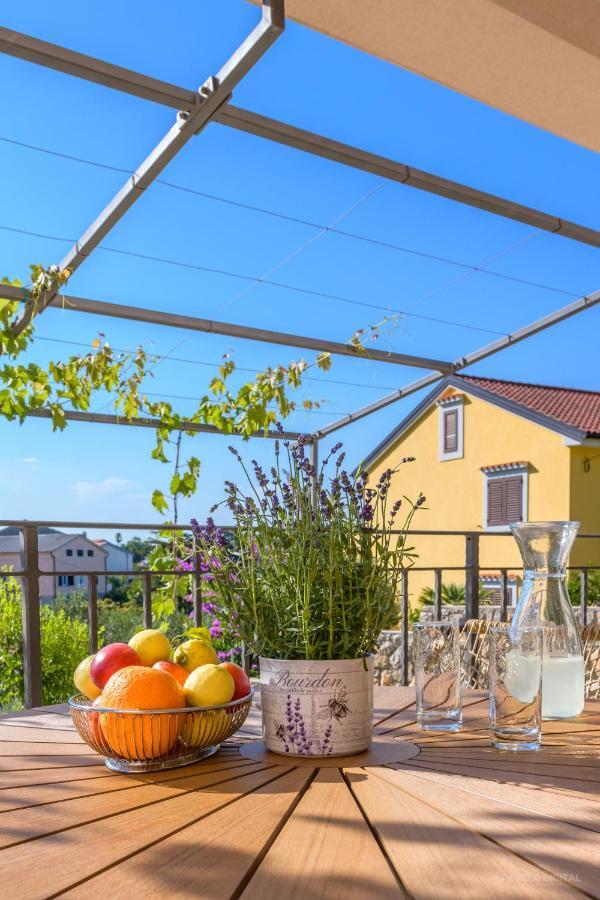 Apartments Horvat Veli Lošinj Εξωτερικό φωτογραφία